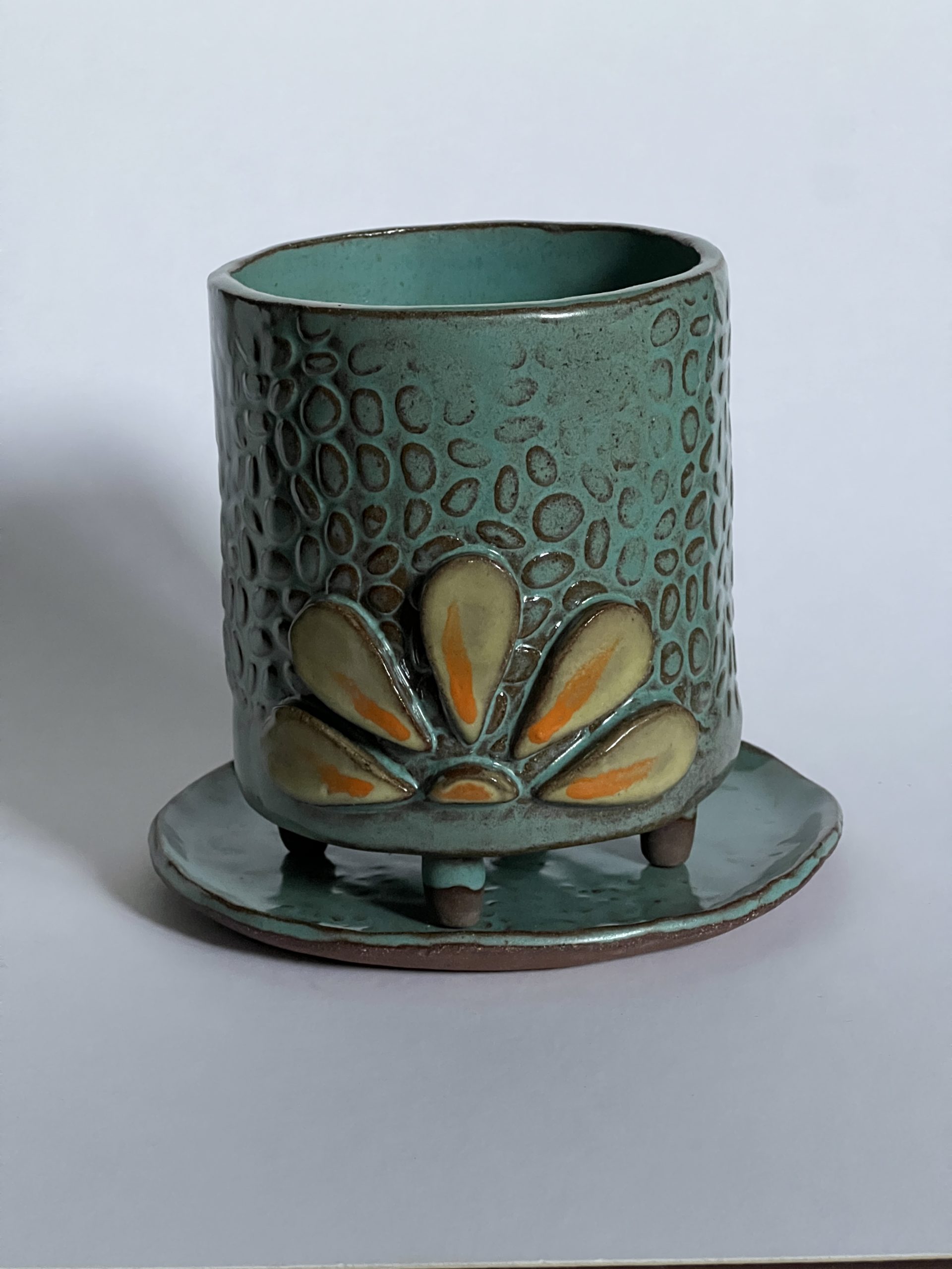 Dragonfly Clay Creations, Pottery Studio, Cornwall, Ontario, Pottery Stoneware, Planter with Drainage Tray, Handmade