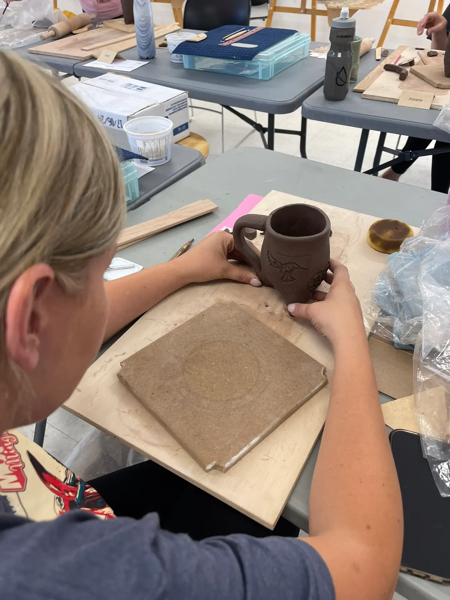 Pottery Workshop, Tripod Mug, Cornwall, Ontario, Dragonfly Clay Creations